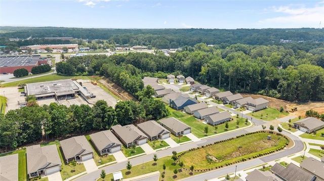 143 Windmill Way, Carrollton, GA 30117