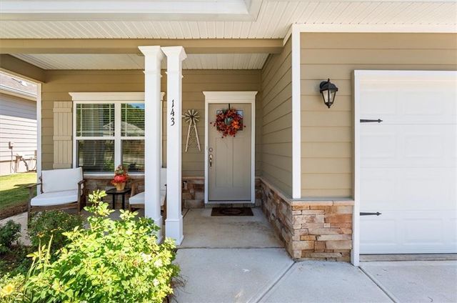 143 Windmill Way, Carrollton, GA 30117