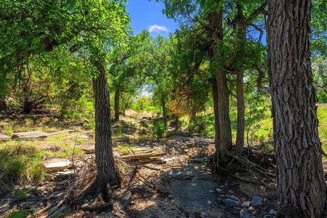 853 Elm Ridge, Fredericksburg, TX 78624