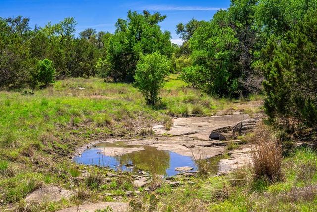 853 Elm Ridge, Fredericksburg, TX 78624