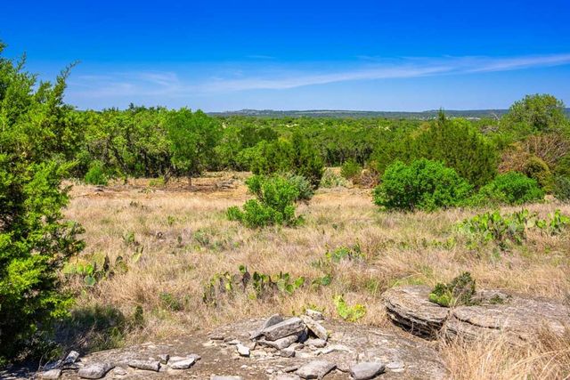 853 Elm Ridge, Fredericksburg, TX 78624