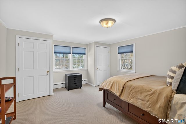 19 Robin Road, Woodbridge, CT 06525