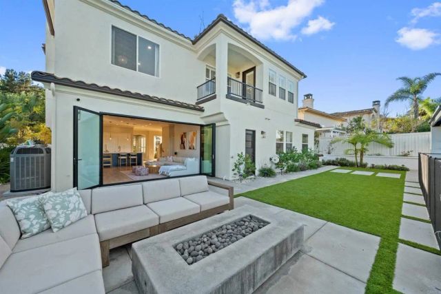 2940 Rancho Brasado, Carlsbad, CA 92009