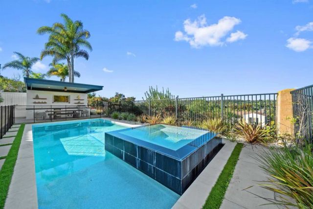 2940 Rancho Brasado, Carlsbad, CA 92009