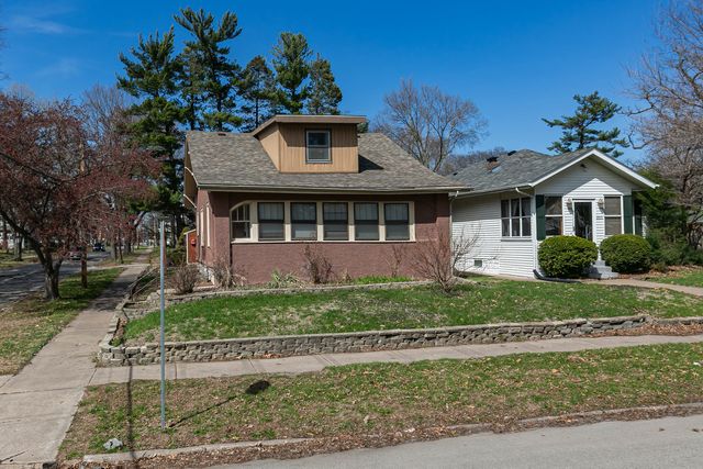 2501 20th Avenue, Rock Island, IL 61201