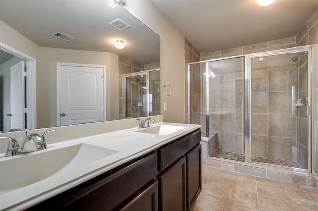 9210 Rustling Manor Lane, Richmond, TX 77407