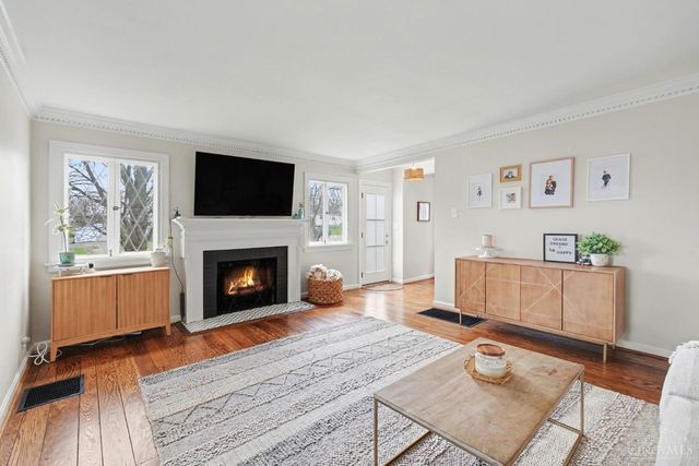 282 W Kemper Road, Springdale, OH 45246