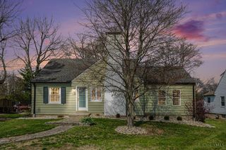 282 W Kemper Road, Springdale, OH 45246