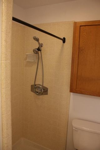 1316 Carol Ann Dr, Kerrville, TX 78028