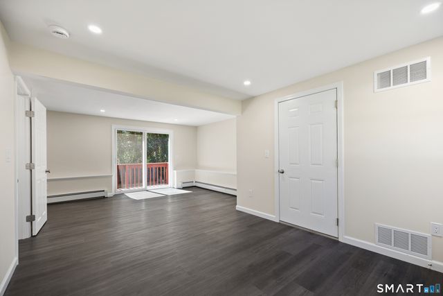 11 Goodrich Drive, Wethersfield, CT 06109