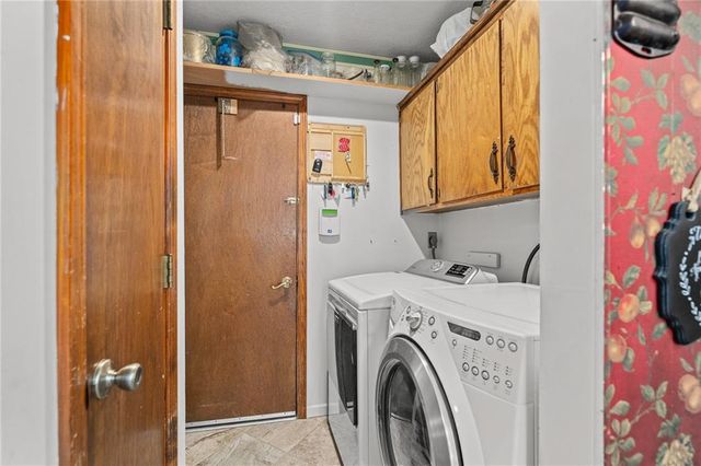 2804 E 174th Street, Belton, MO 64012