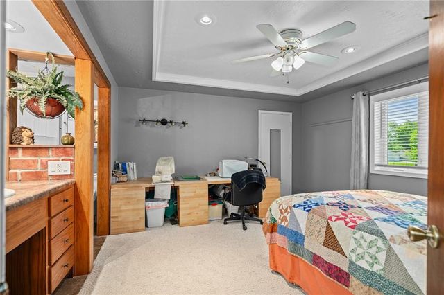 2804 E 174th Street, Belton, MO 64012