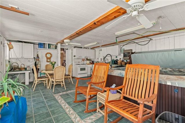 2804 E 174th Street, Belton, MO 64012