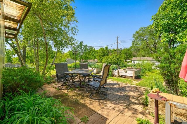 2804 E 174th Street, Belton, MO 64012
