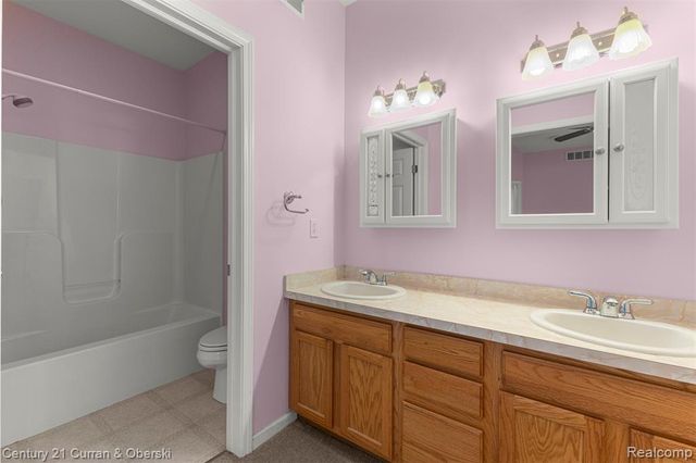 60 S Biggs Street, Belleville, MI 48111
