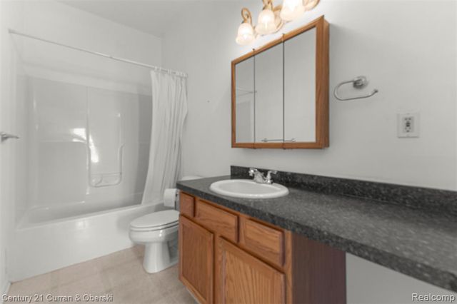 60 S Biggs Street, Belleville, MI 48111