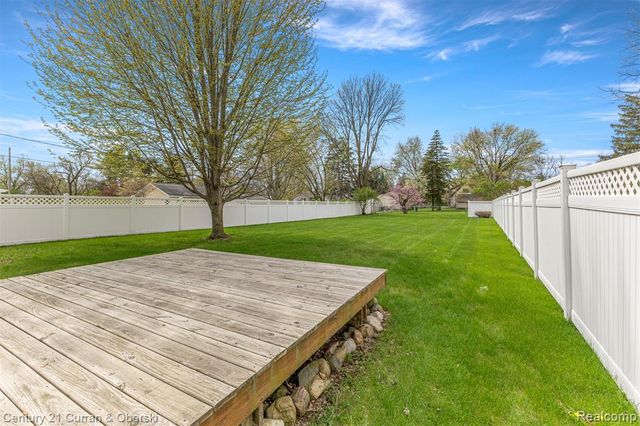 60 S Biggs Street, Belleville, MI 48111