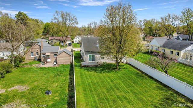 60 S Biggs Street, Belleville, MI 48111