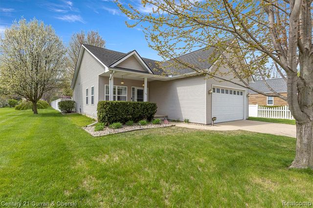 60 S Biggs Street, Belleville, MI 48111
