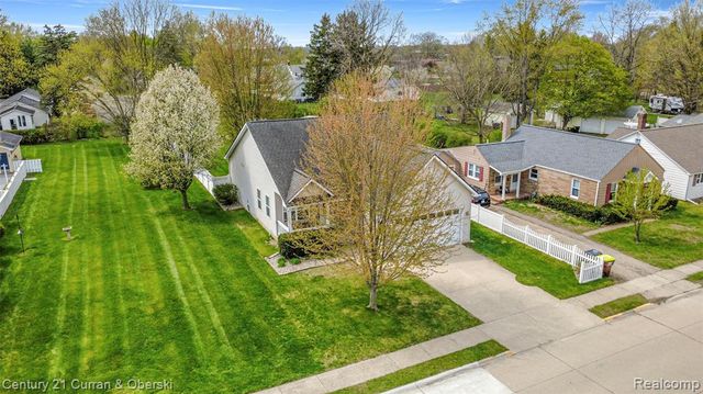 60 S Biggs Street, Belleville, MI 48111