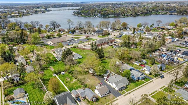 60 S Biggs Street, Belleville, MI 48111