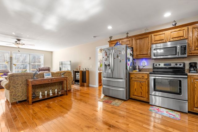 8200 Troubadour Way, Ooltewah, TN 37363