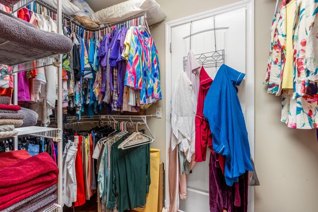 8200 Troubadour Way, Ooltewah, TN 37363