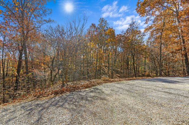 8200 Troubadour Way, Ooltewah, TN 37363