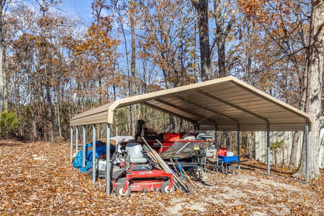 8200 Troubadour Way, Ooltewah, TN 37363