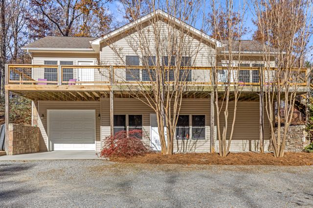 8200 Troubadour Way, Ooltewah, TN 37363