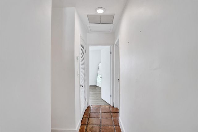 2136 NE 3rd Way, Boca Raton, FL 33431