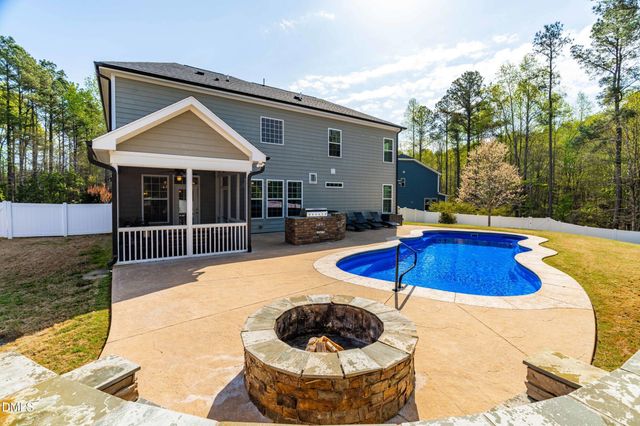 404 Glenville Lake Drive, Fuquay Varina, NC 27526