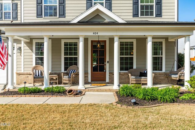 404 Glenville Lake Drive, Fuquay Varina, NC 27526