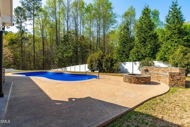 404 Glenville Lake Drive, Fuquay Varina, NC 27526