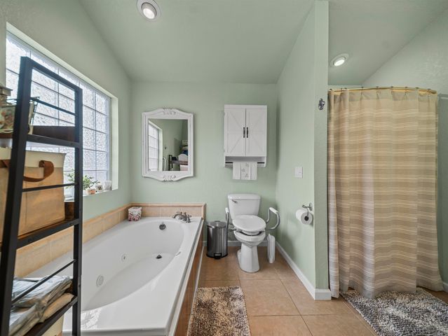 121 Viscara Way, Hot Springs Village, AR 71909