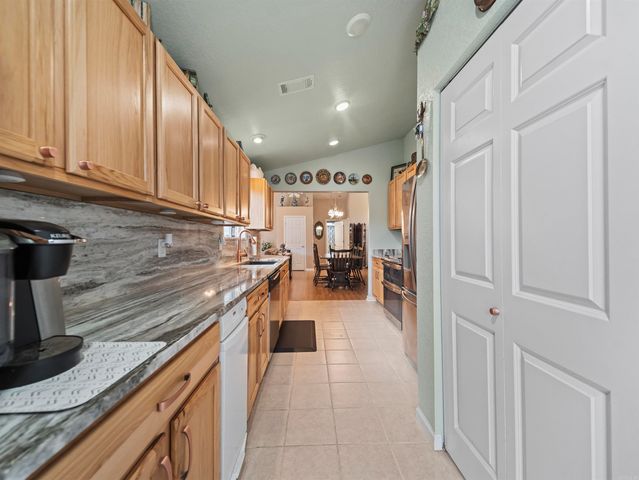 121 Viscara Way, Hot Springs Village, AR 71909