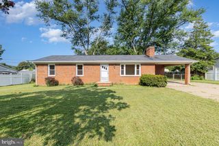 803 GRAFTON ST, Fredericksburg, VA 22405