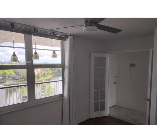 250 Jacaranda Dr 608, Plantation, FL 33324