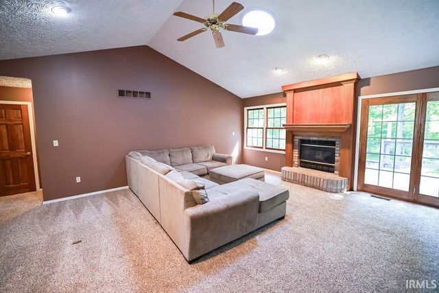 5109 N Weathers Court, Bloomington, IN 47404