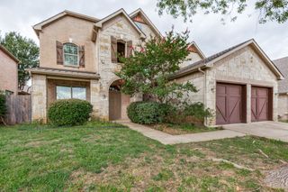 307 Moonlight Drive, Euless, TX 76039