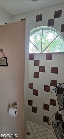 1108 SW 15th PL, Cape Coral, FL 33991