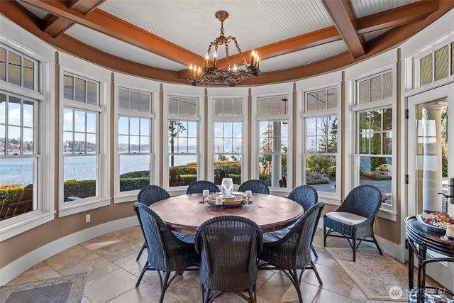 7104 E Grapeview Loop Road, Allyn, WA 98524