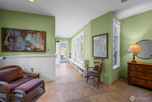 7104 E Grapeview Loop Road, Allyn, WA 98524