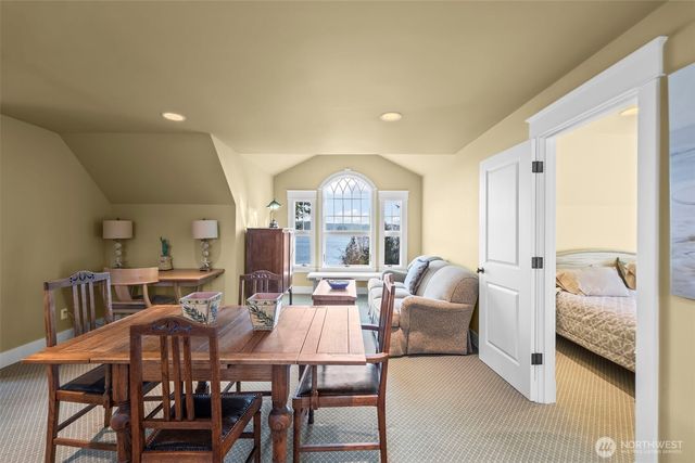 7104 E Grapeview Loop Road, Allyn, WA 98524