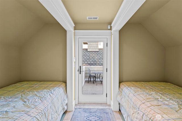 7104 E Grapeview Loop Road, Allyn, WA 98524