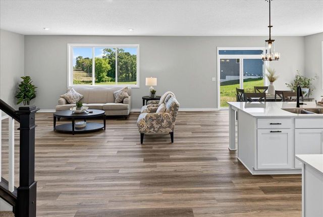 9662 32nd Street NE, Saint Michael, MN 55376