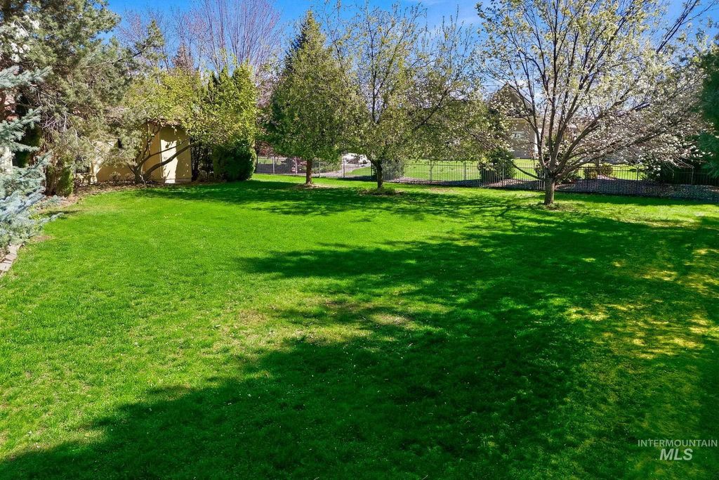 1769 W Clearvue St, Eagle, ID 83616 photo 41