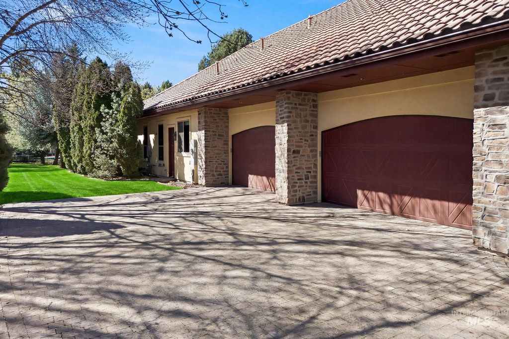 1769 W Clearvue St, Eagle, ID 83616 photo 42