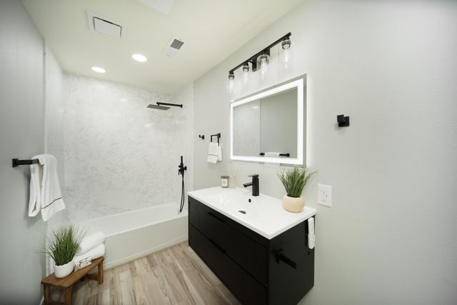 811 Nevada St, Manteca, CA 95337