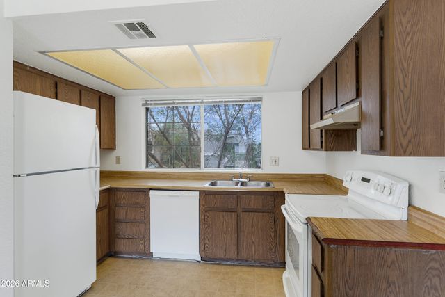 10815 N 15th Lane Apt 3, Phoenix, AZ 85029
